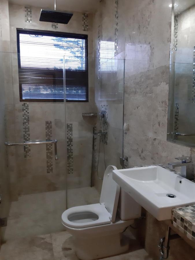 Villa Eaden Puncak Exterior foto